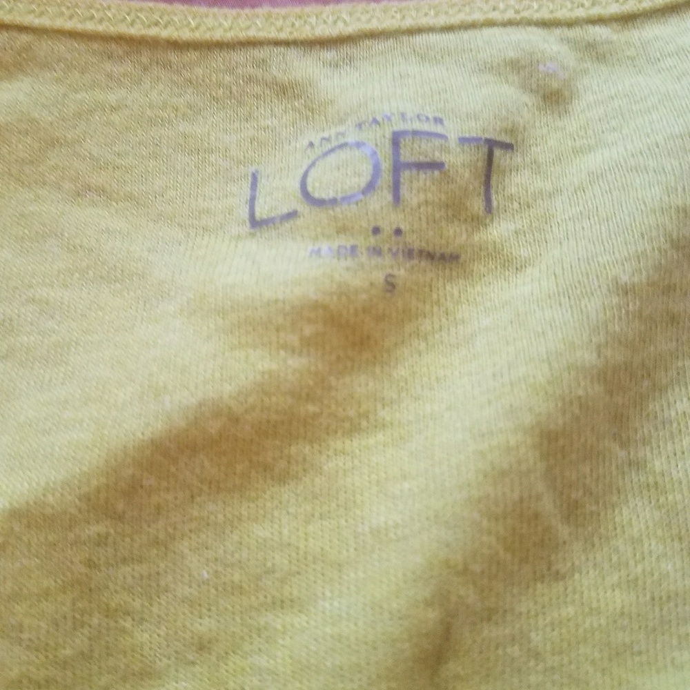 Yellow basic tank - Picture 2 of 2